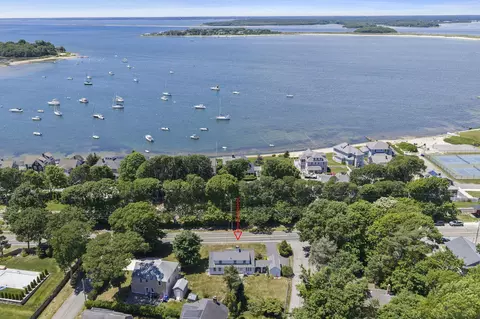 455 Shore Rd, Monument Beach, MA 02553
