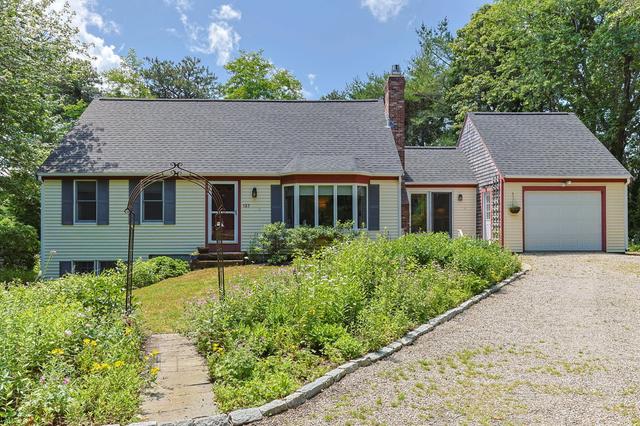 127 Perch Pond Rd, Chatham, MA 02633