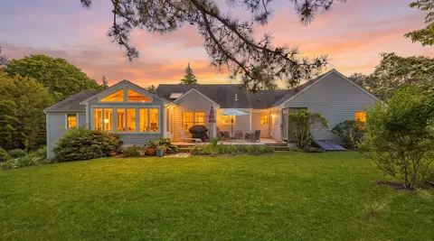 35 Sands Rd, Eastham, MA 02642
