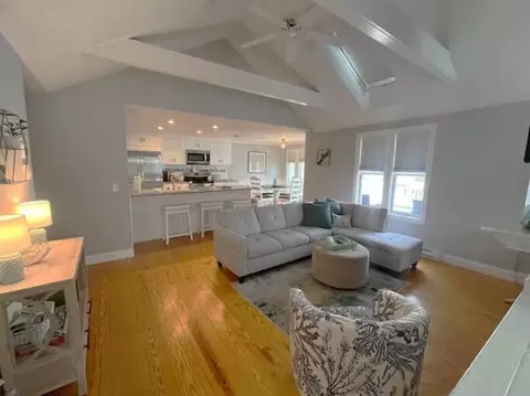 212 Orleans Rd #D, North Chatham, MA 02650