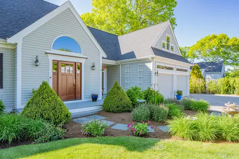 35 Bayshore Dr, Mashpee, MA 02649 photo 7