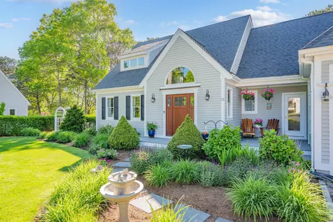 35 Bayshore Dr, Mashpee, MA 02649 photo 6