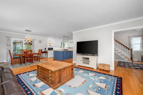 35 Bayshore Dr, Mashpee, MA 02649 photo 11
