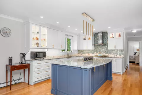 35 Bayshore Dr, Mashpee, MA 02649 photo 15