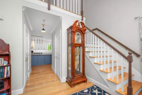 35 Bayshore Dr, Mashpee, MA 02649 photo 9