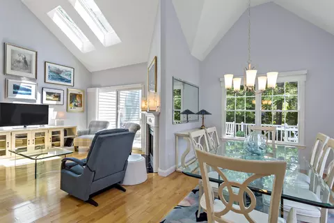 Dining - 5 Mayfair Ct UNIT 5, Mashpee, MA 02649 photo 4 of 4