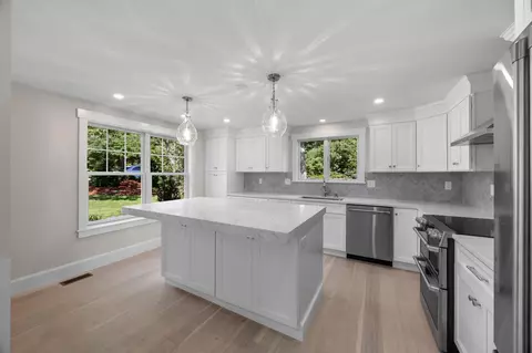 Kitchen - 75 Sipps Rd UNIT 75, Mashpee, MA 02649 photo 6 of 6