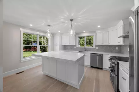 Kitchen - 75 Sipps Rd UNIT 75, Mashpee, MA 02649 photo 6 of 6
