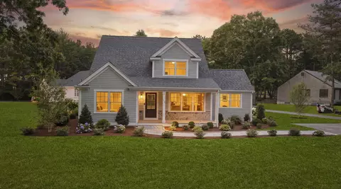 75 Sipps Rd UNIT 75, Mashpee, MA 02649