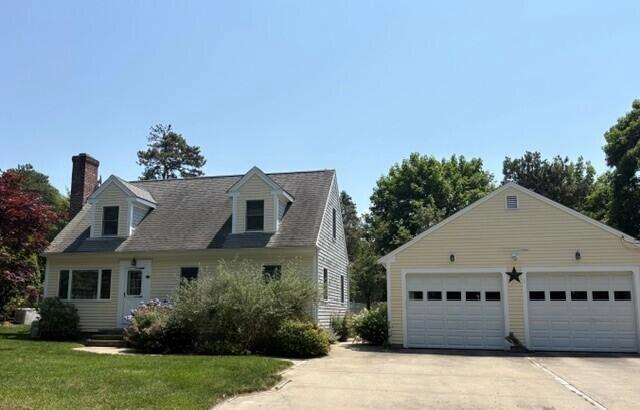 1 Thorwald Dr, South Dennis, MA 02660