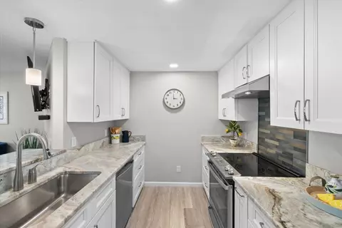 11 Riverview Ave UNIT 11A, Mashpee, MA 02649 photo 18