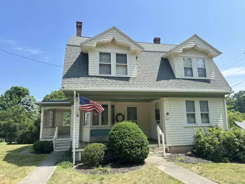 1067 Sandwich Rd, Sagamore, MA 02561