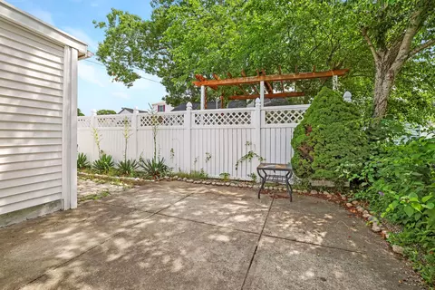 10 Barnes St, Wareham, MA 02571 photo 25