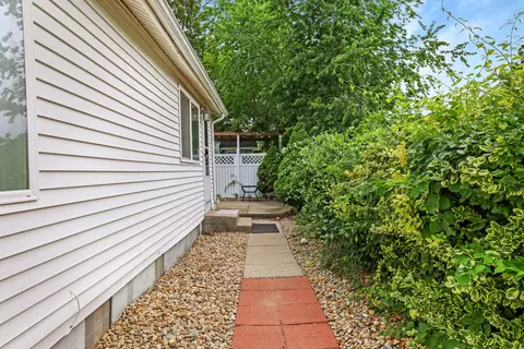 10 Barnes St, Wareham, MA 02571 photo 23
