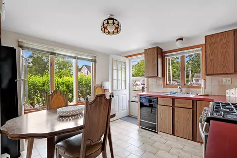 Kitchen - 17 Swift Ave, Wareham, MA 02571 photo 6 of 6