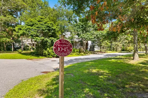 Exterior - 35 Ashumet Rd UNIT 10B, Mashpee, MA 02649 photo 4 of 4