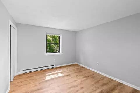 Bedroom - 35 Ashumet Rd UNIT 10B, Mashpee, MA 02649 photo 1 of 4