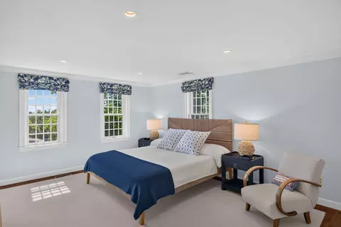 Bedroom - 141 Point Hill Rd, West Barnstable, MA 02668 photo 1 of 11