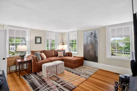 Living - 2849 Main St, Barnstable, MA 02630 photo 7 of 8