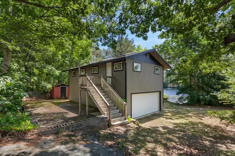 29 Great Wind Dr, Plymouth, MA 02360