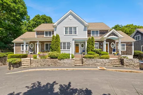 480 Main St UNIT 15, Falmouth, MA 02540