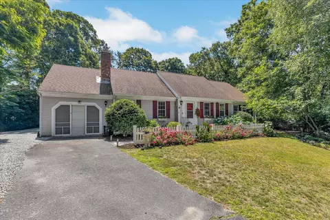 36 Helmsman Dr, Yarmouth Port, MA 02675