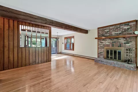 Living - 729 Old Barnstable Rd, Teaticket, MA 02536 photo 1 of 5