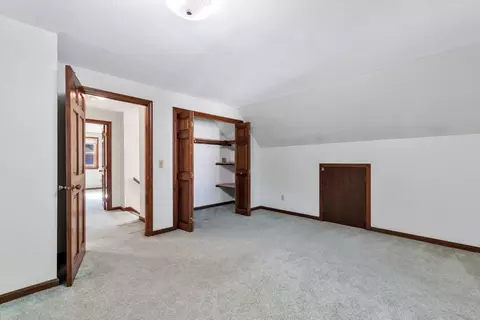 Bedroom - 729 Old Barnstable Rd, Teaticket, MA 02536 photo 6 of 6
