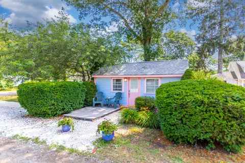 9 Bells Neck Rd #5, West Harwich, MA 02671