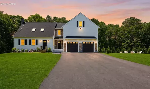 115 Kiahs Way, East Sandwich, MA 02537