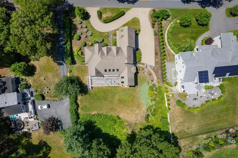 View/Area - 14 Glenneagle Dr, Mashpee, MA 02649 photo 1 of 12