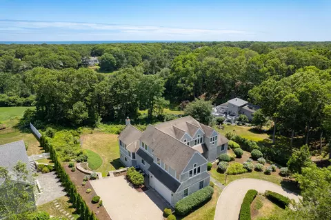 View/Area - 14 Glenneagle Dr, Mashpee, MA 02649 photo 3 of 12