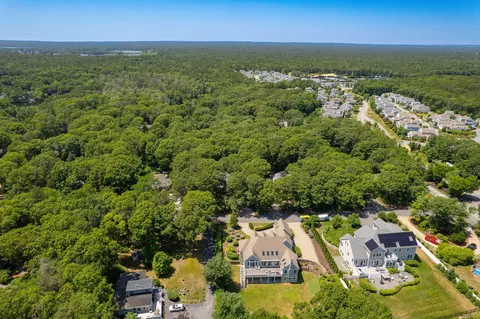 View/Area - 14 Glenneagle Dr, Mashpee, MA 02649 photo 5 of 12
