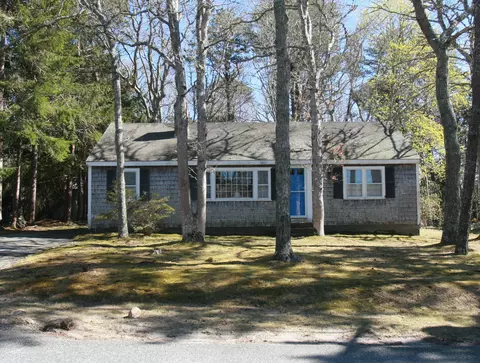 5 Cyprus Rd, South Dennis, MA 02660