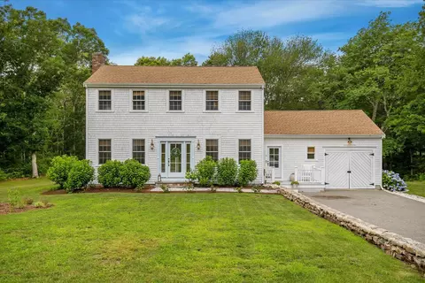 6 Bayview Rd, East Sandwich, MA 02537