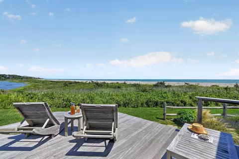Exterior - 21 Eliot Ave, Chilmark, MA 02535 photo 6 of 10
