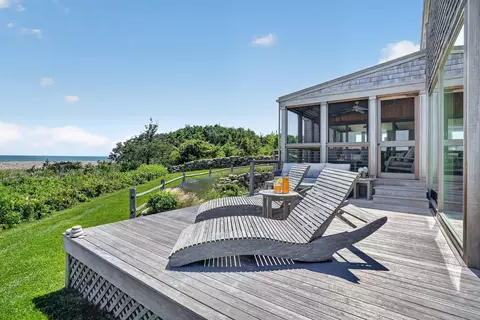 Exterior - 21 Eliot Ave, Chilmark, MA 02535 photo 5 of 10