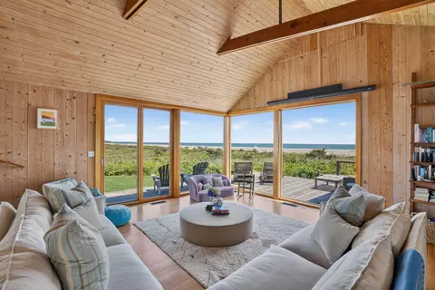 Living - 21 Eliot Ave, Chilmark, MA 02535 photo 3 of 4
