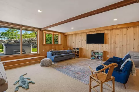 Living - 21 Eliot Ave, Chilmark, MA 02535 photo 4 of 4