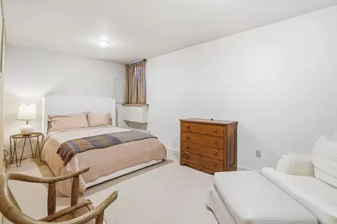 Bedroom - 21 Eliot Ave, Chilmark, MA 02535 photo 6 of 6