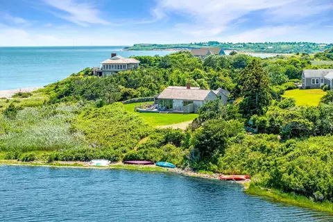 View/Area - 21 Eliot Ave, Chilmark, MA 02535 photo 1 of 7