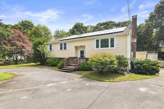 219 Fresh Pond Rd, East Falmouth, MA 02536