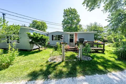 2067 Weatherly Ave, Wellfleet, MA 02667