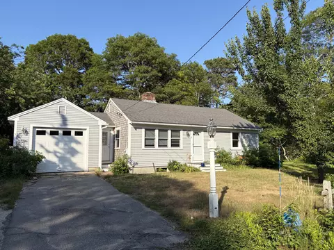 3 Halls Way, Harwich, MA 02645
