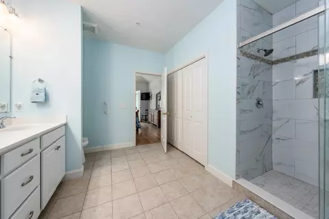 Bath - 14 Stony Brook Dr, Mashpee, MA 02649 photo 2 of 3