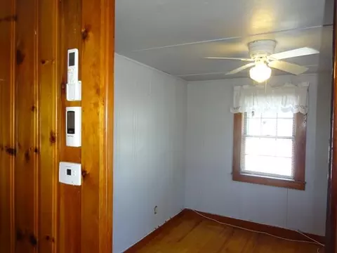 Bedroom - 21 Vernal St, Wareham, MA 02571 photo 1 of 4