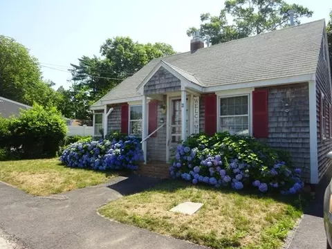 Exterior - 21 Vernal St, Wareham, MA 02571 photo 2 of 17
