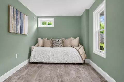 Bedroom - 90 Log Cabin Rd, Eastham, MA 02642 photo 9 of 10