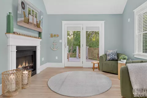 Living - 90 Log Cabin Rd, Eastham, MA 02642 photo 4 of 5