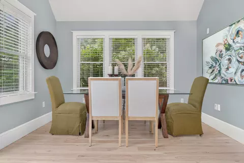 Dining - 90 Log Cabin Rd, Eastham, MA 02642 photo 3 of 3